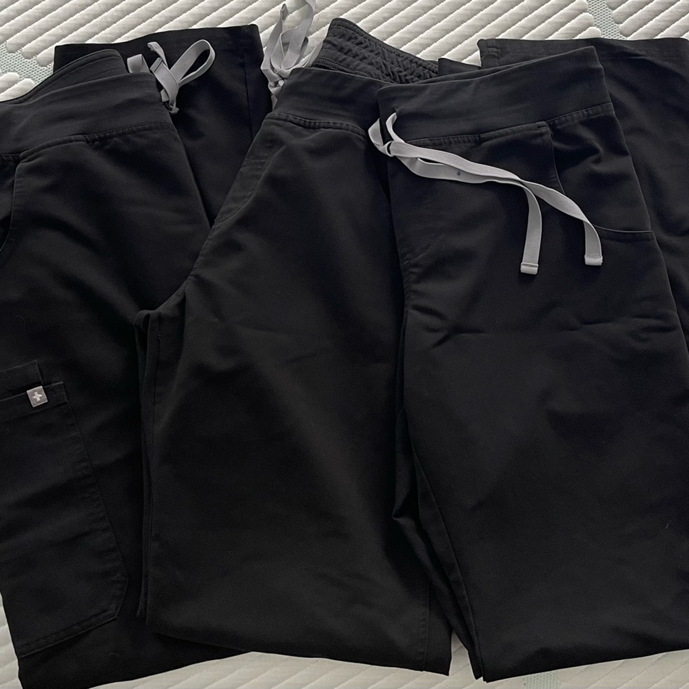 Figs scrub pants 3 pair small tall black